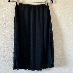 Shadow Line VTG Women’s Midi Slip Skirt Women’s Small Black Fairy Feminine